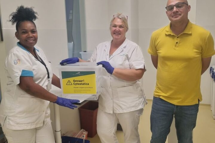 𝗨𝗻𝗶𝗲𝗸𝗲 𝘀𝗮𝗺𝗲𝗻𝘄𝗲𝗿𝗸𝗶𝗻𝗴: 𝗽𝗮𝘁𝗶ë𝗻𝘁𝗲𝗻 𝗼𝗽 𝗕𝗼𝗻𝗮𝗶𝗿𝗲 𝗸𝘂𝗻𝗻𝗲𝗻 𝗻𝘂 𝗹𝗼𝗸𝗮𝗮𝗹 𝗯𝗲𝗵𝗮𝗻𝗱𝗲𝗹𝗱 𝘄𝗼𝗿𝗱𝗲𝗻 𝗺𝗲𝘁 𝗰𝘆𝘁𝗼𝘀𝘁𝗮𝘁𝗶𝗰𝗮